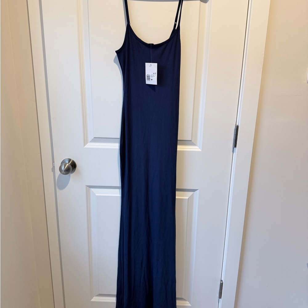 Forever 21 Navy Ribbed Maxi Dress — NWT — Size M